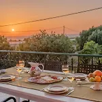 Ariadni Sea View Apartment Minia
