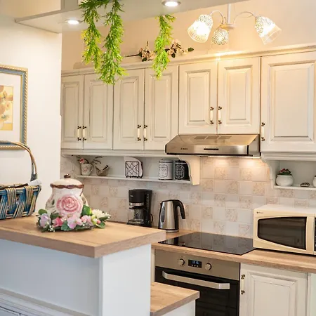 아파트 Ariadni Sea View Minia