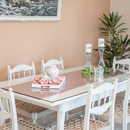 Ariadni Sea View Minia